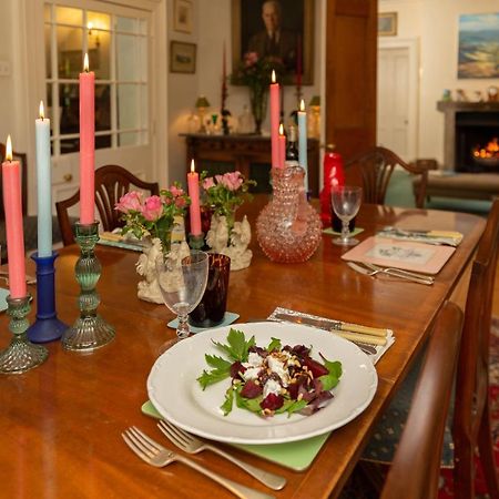 Ingram House Bed & Breakfast 안윅 외부 사진
